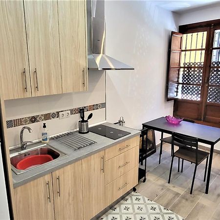 Casa Parras Basilica Lejlighed Sevilla Eksteriør billede